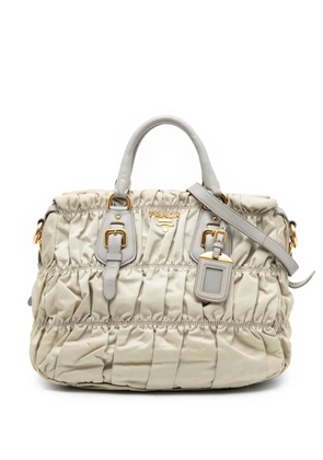 Prada Pre-Owned 2010-2025 Tessuto Gaufre satchel - Brown