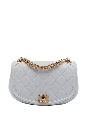 CHANEL Pre-Owned 2019 Small Quilted Calfskin Underline Saddle Flap crossbody bag - White