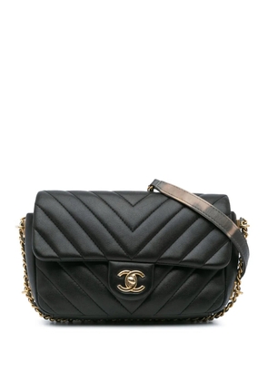 CHANEL Pre-Owned 2018 Mini Rectangular Chevron Lambskin Chain Around Flap crossbody bag - Black