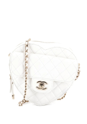CHANEL Pre-Owned CC in Love Heart Bag Quilted Lambskin crossbody bag - White