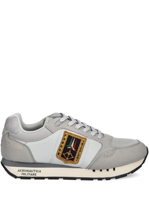 Aeronautica Militare patch-detail sneakers - Grey