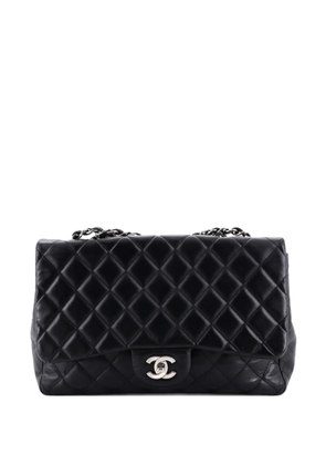 CHANEL Pre-Owned Classic Single Flap Bag Quilted Lambskin Jumbo shoulder bag - Black