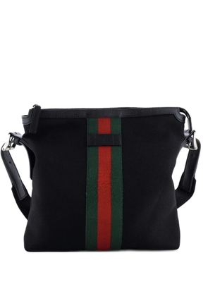 Gucci Pre-Owned Web Messenger Bag Techno Canvas Medium crossbody bag - Black