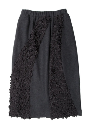 Muller Of Yoshiokubo petal-embellished midi skirt - Black