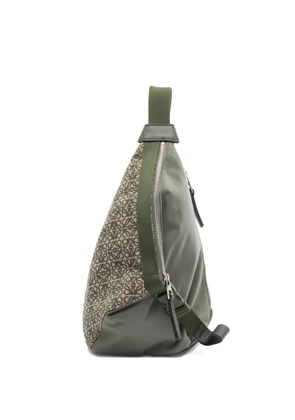 Loewe Pre-Owned 2010s Anton sling anagram shoulder bag - Green