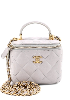 CHANEL Pre-Owned Classic Top Handle Vanity Case with Chain Quilted Lambskin Mini crossbody bag - Grey