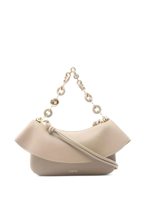 Loewe Pre-Owned 2010s chain Ola medium tote bag - Neutrals