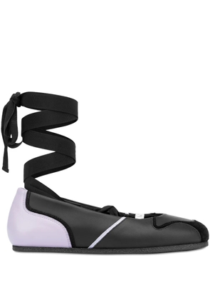 Moschino panelled ballet flats - Black