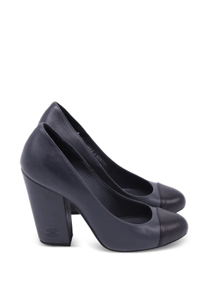 CHANEL Pre-Owned cap toe block-heel pumps - Grey
