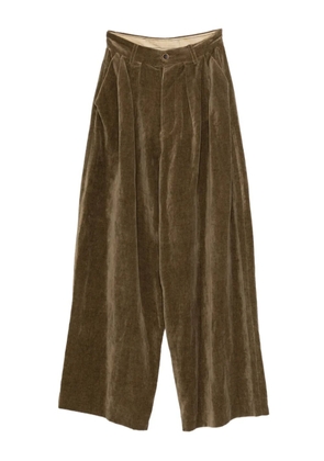 Uma Wang button-fastening pleated trousers - Brown