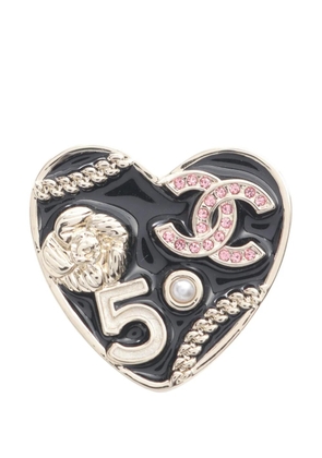 CHANEL Pre-Owned 2024 CC Gold Plated Lacquered Faux Pearl Camellia No. 5 Heart Brooch Pin costume brooch