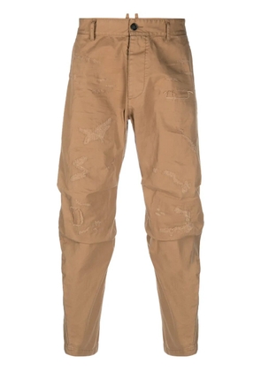 DSQUARED2 distressed tapered trousers - Neutrals