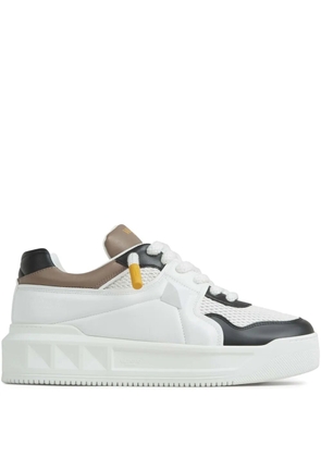 Valentino Garavani One Stud sneakers - White