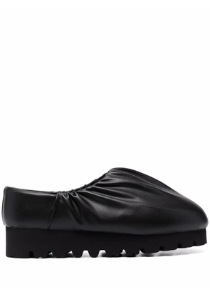 YUME YUME Camp Shoe ruched mules - Black
