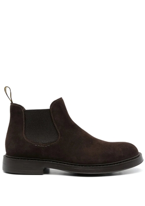 Doucal's slip-on suede Chelsea boots - Brown