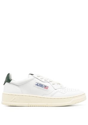 Autry 01 low-top leather sneakers - White