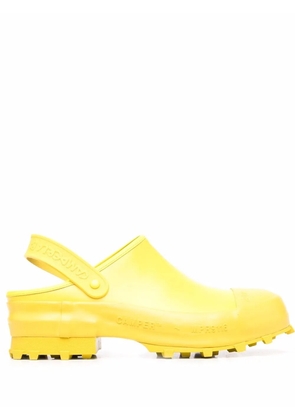 CamperLab Traktori leather clogs - Yellow