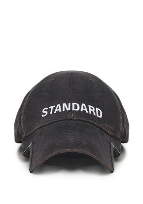 Balenciaga logo-embroidered baseball cap - Black