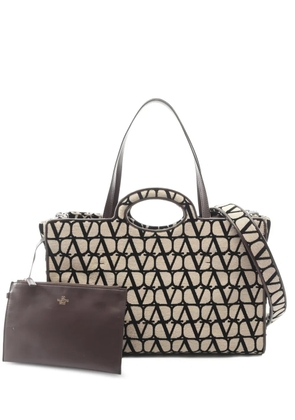 Valentino Garavani Pre-Owned 2010s large Le Troisième Toile Iconographe canvas tote bag - Neutrals