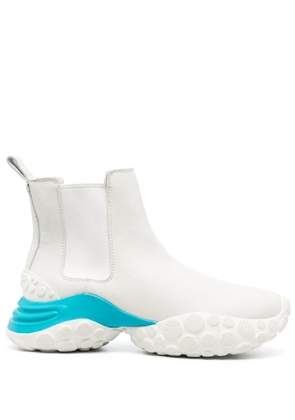 Camper contrasting-sole leather boots - White