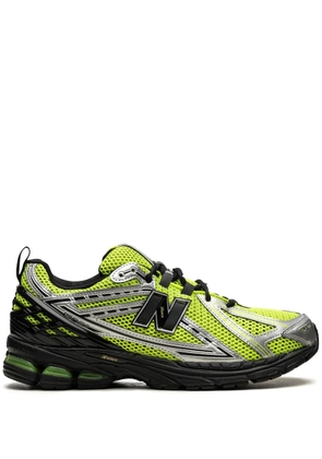 New Balance 1906R 'Volt / Black' panelled sneakers - Green