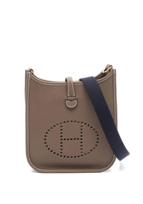 Hermès Pre-Owned 2025 Neo Evelyn TPM leather shoulder bag - Brown