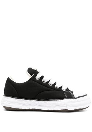 Maison MIHARA YASUHIRO Peterson23 padded sneakers - Black