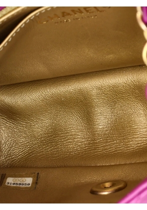 CHANEL Pre-Owned Pearl Crush Square Flap Bag Quilted Lambskin Mini crossbody bag - Pink