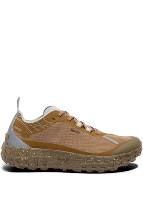 norda 001A mesh-panel sneakers - Brown