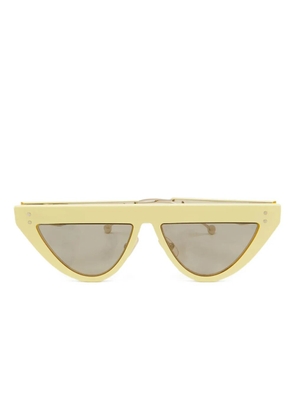 Fendi Pre-Owned cat-eye frame sunglasses - Yellow