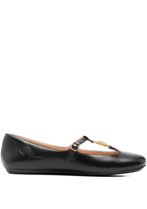 Chloé logo-medal ballet flats - Black