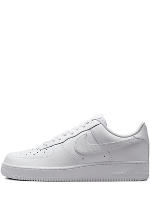 Nike low-top leather trainers - White