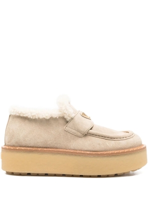Prada shearling loafers - Neutrals
