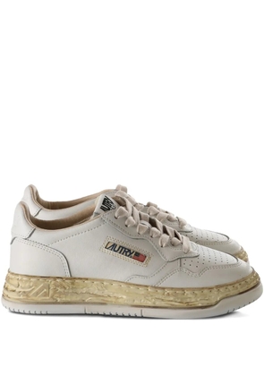 Maison MIHARA YASUHIRO x Autry leather peforated sneakers - White