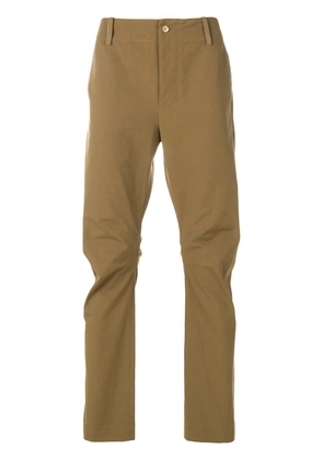 Uma Wang tapered leg chino trousers - Brown