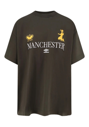 UMBRO logo-print T-shirt - Brown