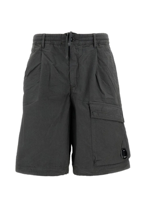 C.P. Company button-fastening cargo shorts - Grey
