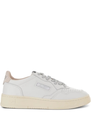 Autry Medalist perforated sneakers - White