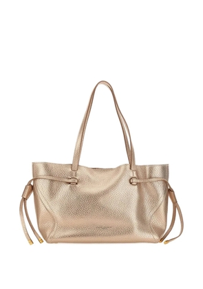 GIANNI CHIARINI hammered drawstring shoulder bag - Pink