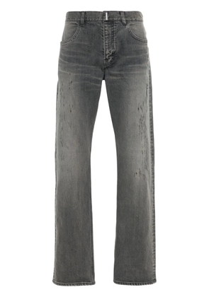 Givenchy logo-plaque distressed straight jeans - Grey