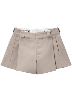 Alexander Wang high-waisted pleated shorts - Neutrals