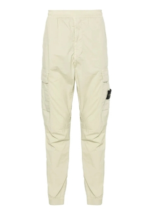 Stone Island Compass-badge mid-rise tapered cargo trousers - Green