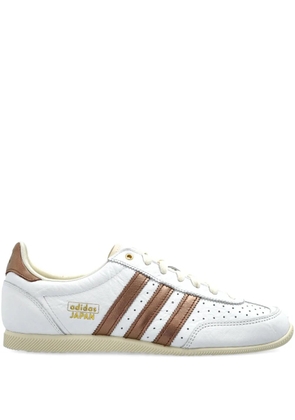 adidas perforated leather sneakers - Neutrals