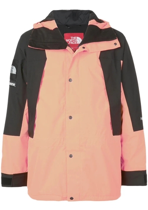 Supreme x The North Face Mountain Light jacket - Orange