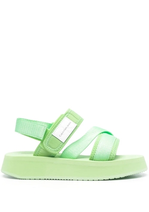 Calvin Klein Jeans logo-patch platform sandals - Green