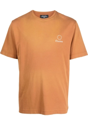Études Studio logo-print short-sleeved T-shirt - Brown
