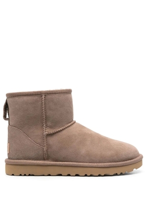 UGG Classic Mini II ankle boots - Neutrals