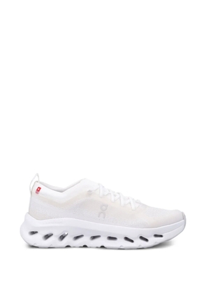 On Cloudtilt cutout sneakers - White