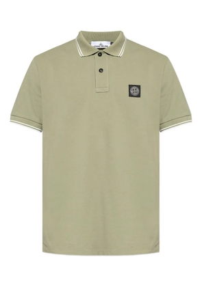 Stone Island logo-patch tipped polo shirt - Green