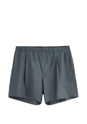 OUR LEGACY Seersucker pleated shorts - Grey